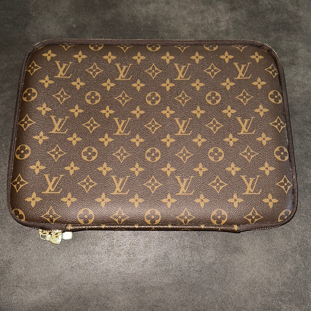 Authentic Louis Vuitton Laptop case.